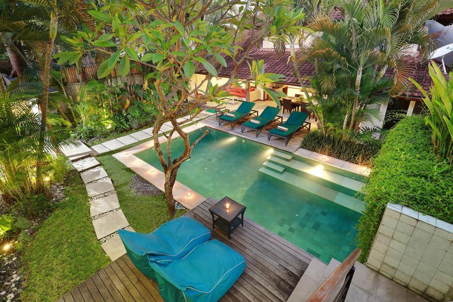 Super Value 4 Bedroom, Walk To Bintang Supermarket Seminyak Extérieur photo