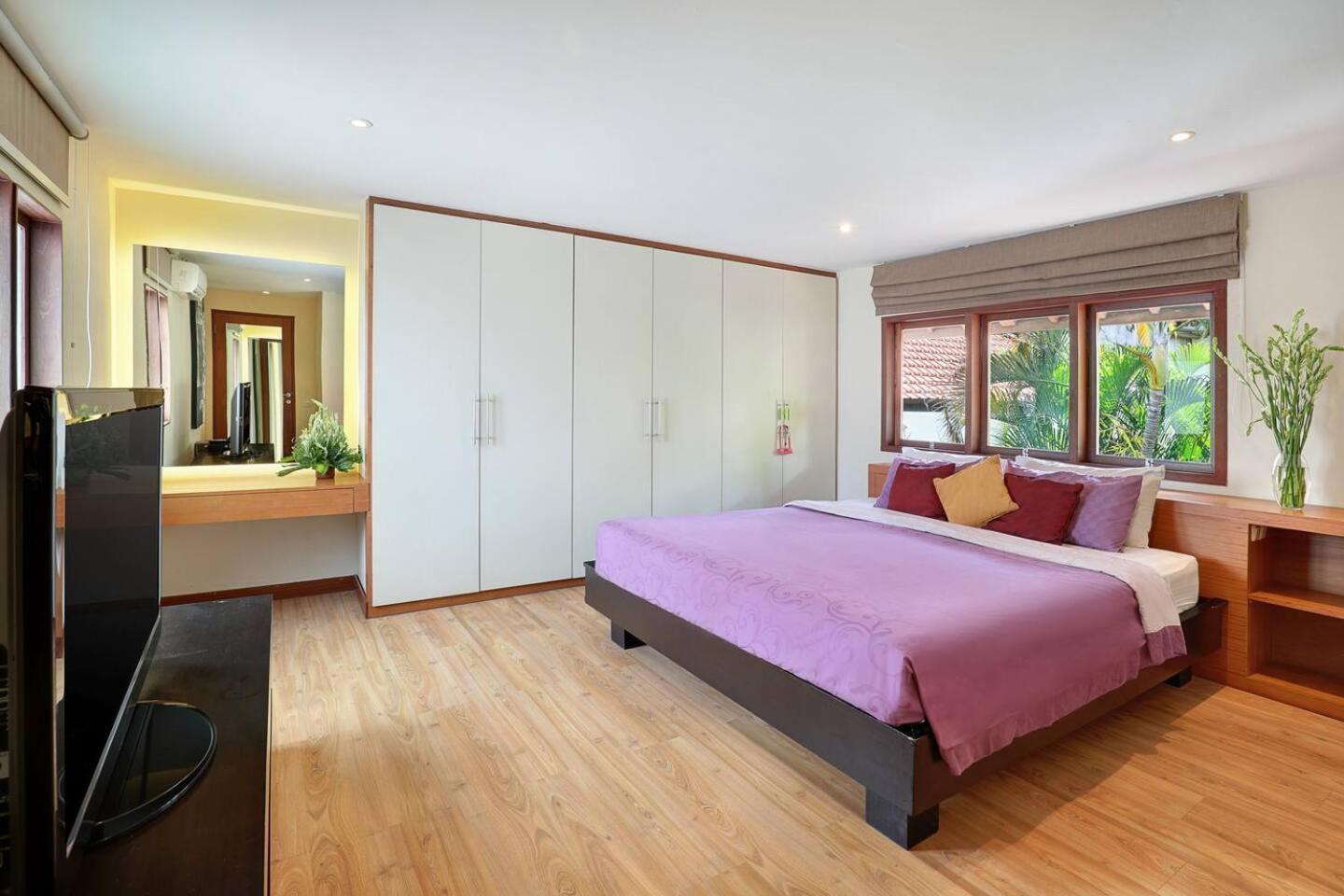 Super Value 4 Bedroom, Walk To Bintang Supermarket Seminyak Extérieur photo